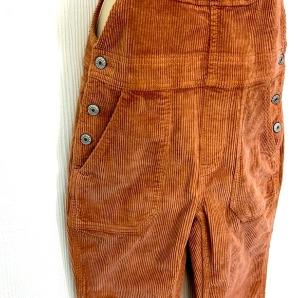 American Eagle - NWT Pink Corduroy Adjustable Straps With Pockets Overalls XS - Picture 4 of 14